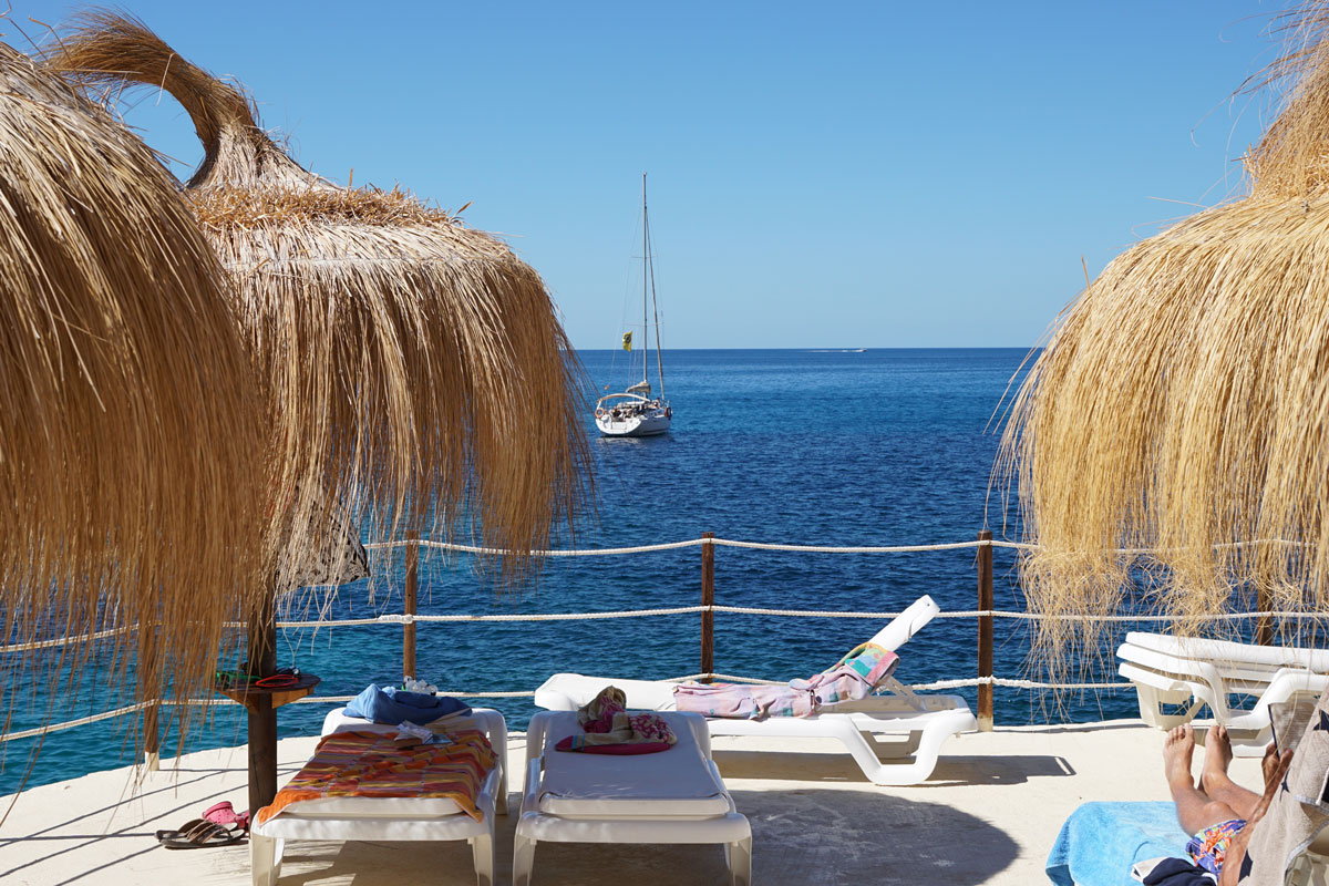 Des vacances au bord de la mer réservées avec une agence de voyage allemande.