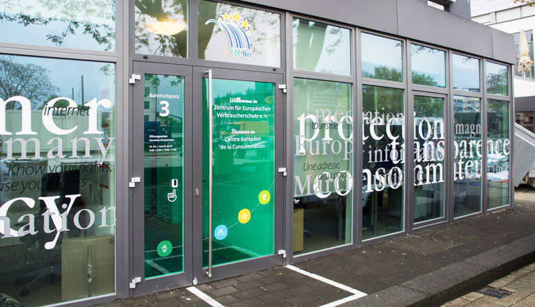 Vue de l'extérieur du bâtiment du Centre Européen des Consommateurs France qui se trouve à Kehl, en Allemagne